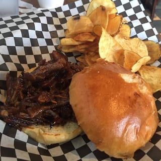 BBQ Sandwich - '53 Chevy Truck